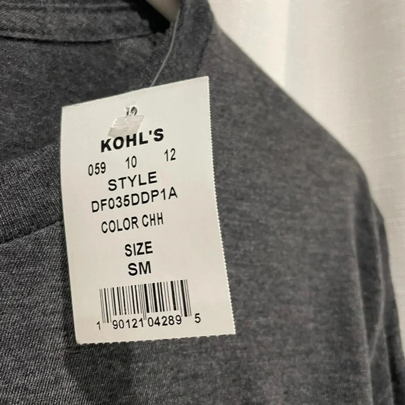 NWT Marvel Logo T-Shirt Marvel Grey Size Small - Picture 5 of 5